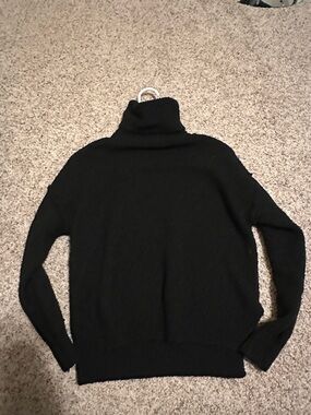 Max Studio Men's Black Turtleneck Sweater